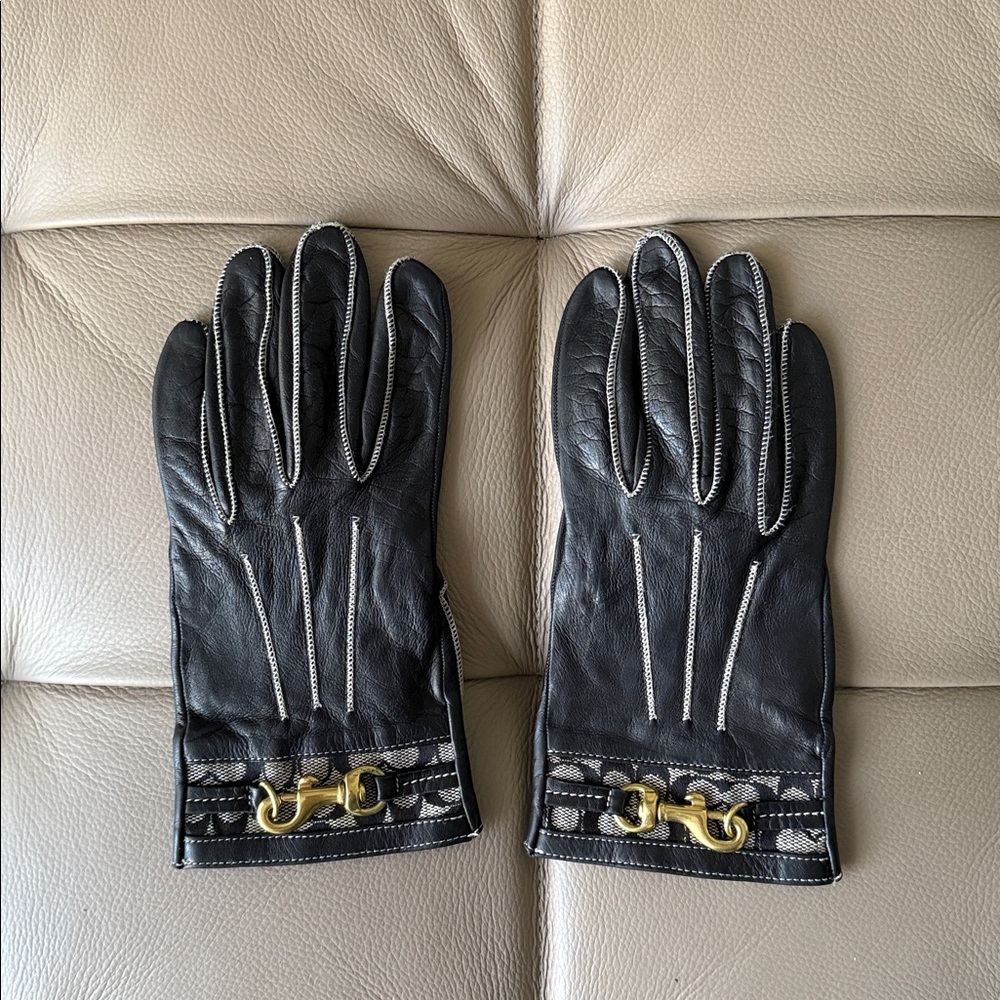 Coach Black Leather Gloves with Gold Details size M